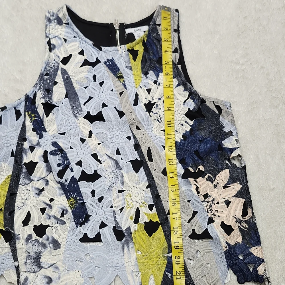 • Bar III Women's Blue Multicolor Floral Print Sleeveless Embroidered Top Medium - Picture 10 of 11